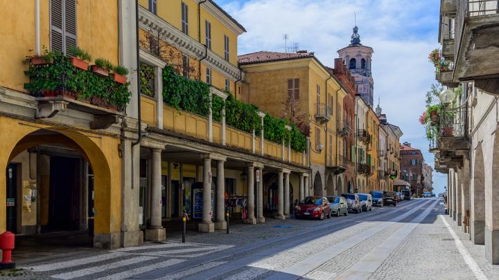 Img credits: Fossano centro storico - Archivio ATL del Cuneese, ph. Roberto Croci
