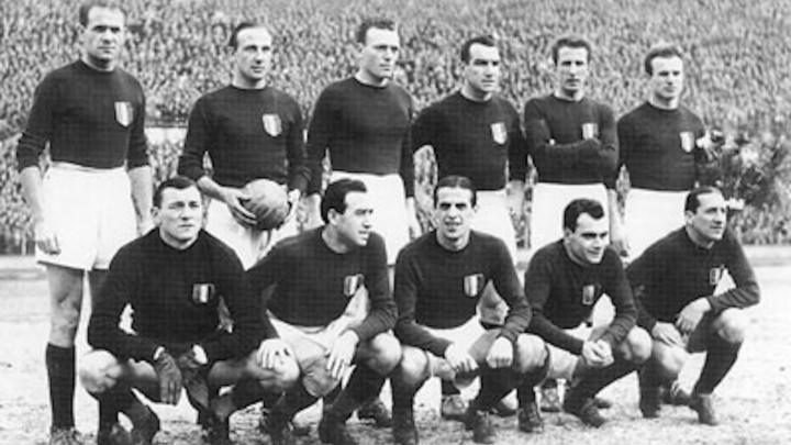 Foto d'epoca dei giocatori del Grande Torino 