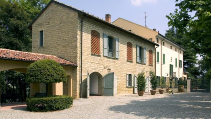 Casa Al Sagittario, edificio settecentesco a Ponzano Monferrato