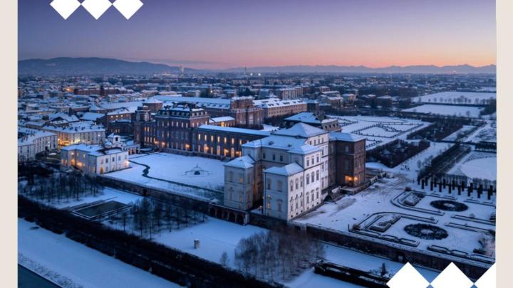 Panoramica della Reggia di Venaria con neve