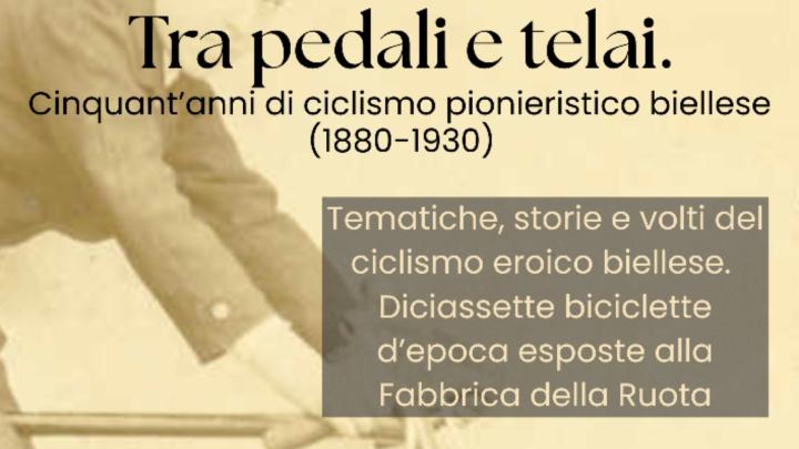 Particolare della locandina della mostra Foto d'epoca con uomo su biciclo, titolo e legenda