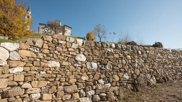 L’ARTE DELLA COSTRUZIONE IN PIETRA A SECCO: CONOSCENZA E TECNICHE